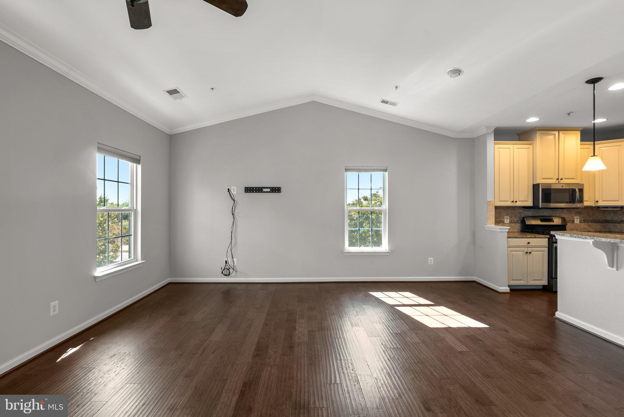 24684 Footed Ridge TERRACE