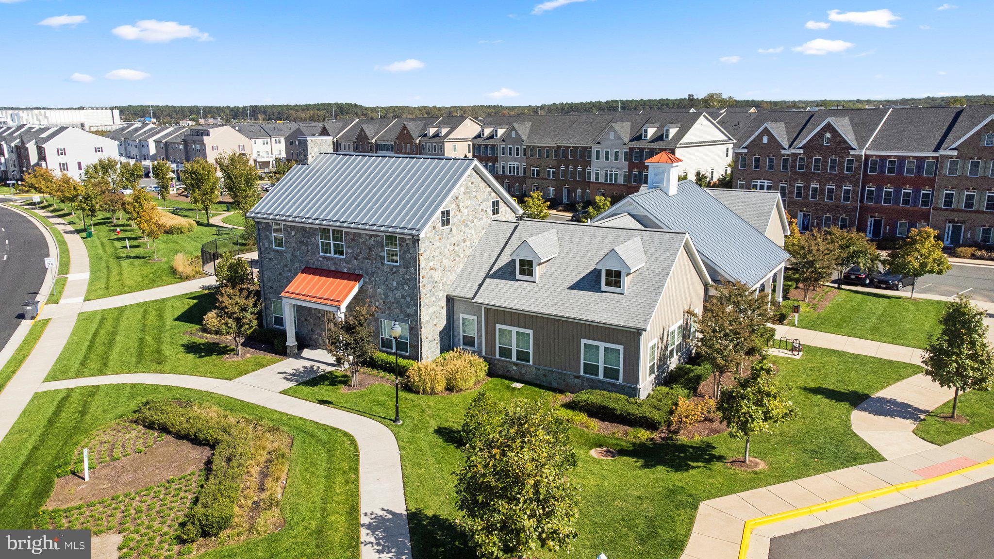 24684 Footed Ridge TERRACE