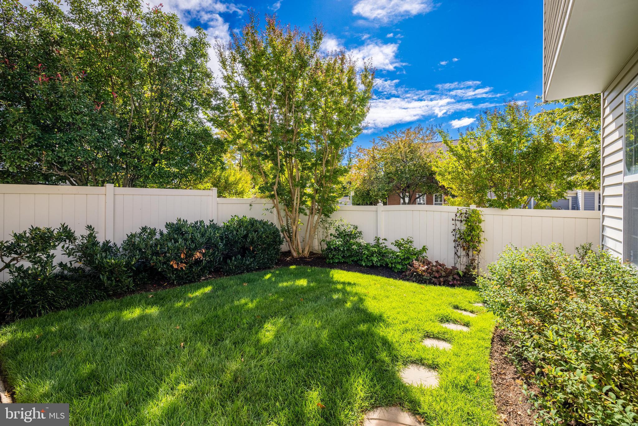 20516 Adena TERRACE