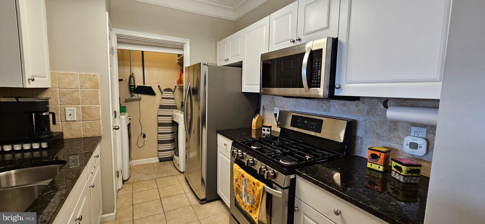 501 Sunset View TERRACE SE Unit: 307