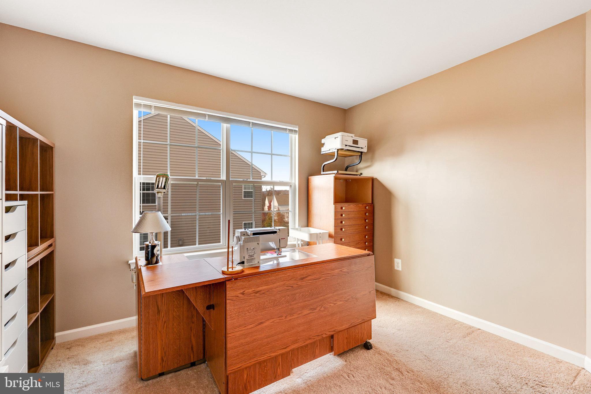43122 Rocks WAY