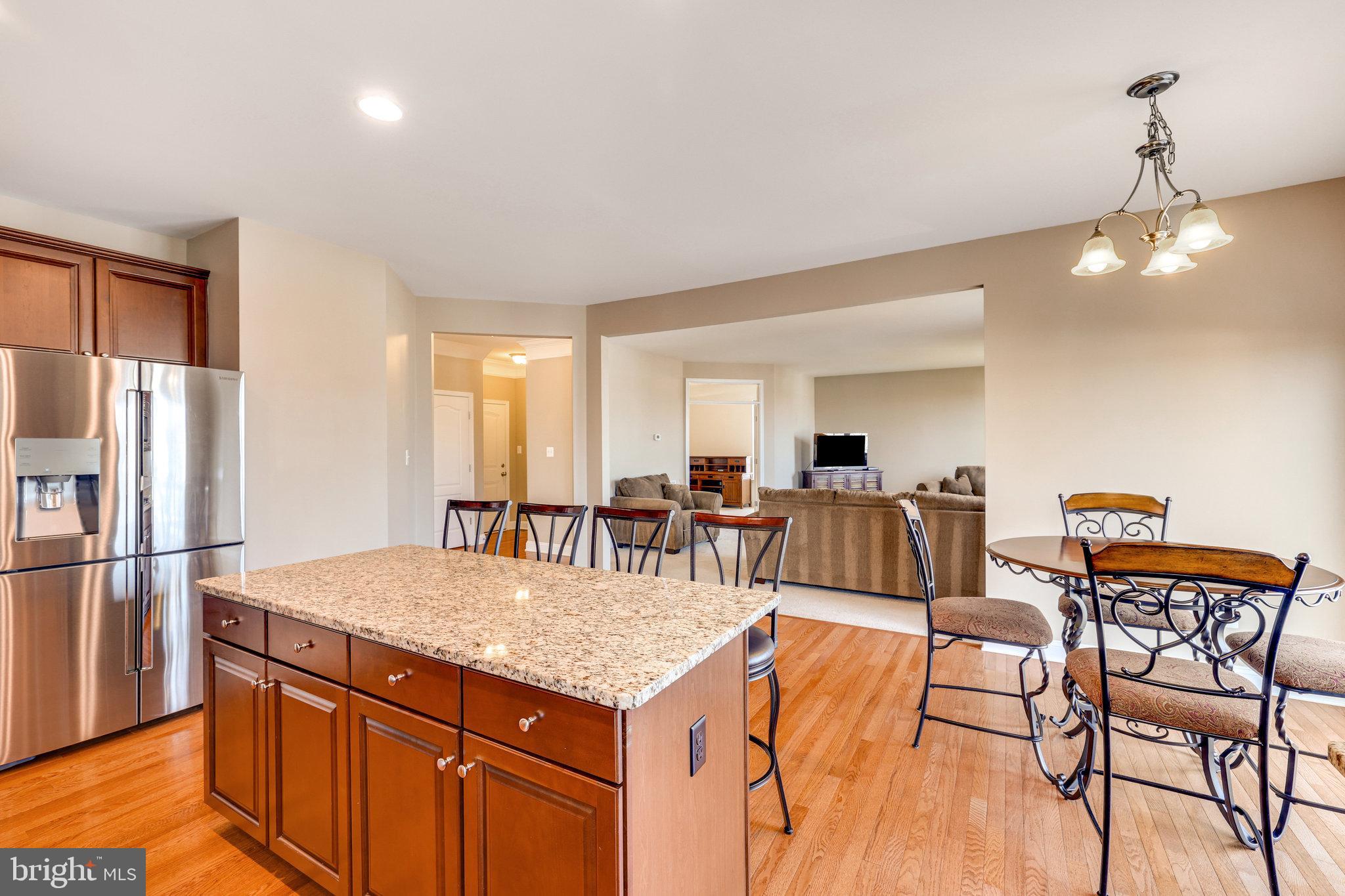 43122 Rocks WAY
