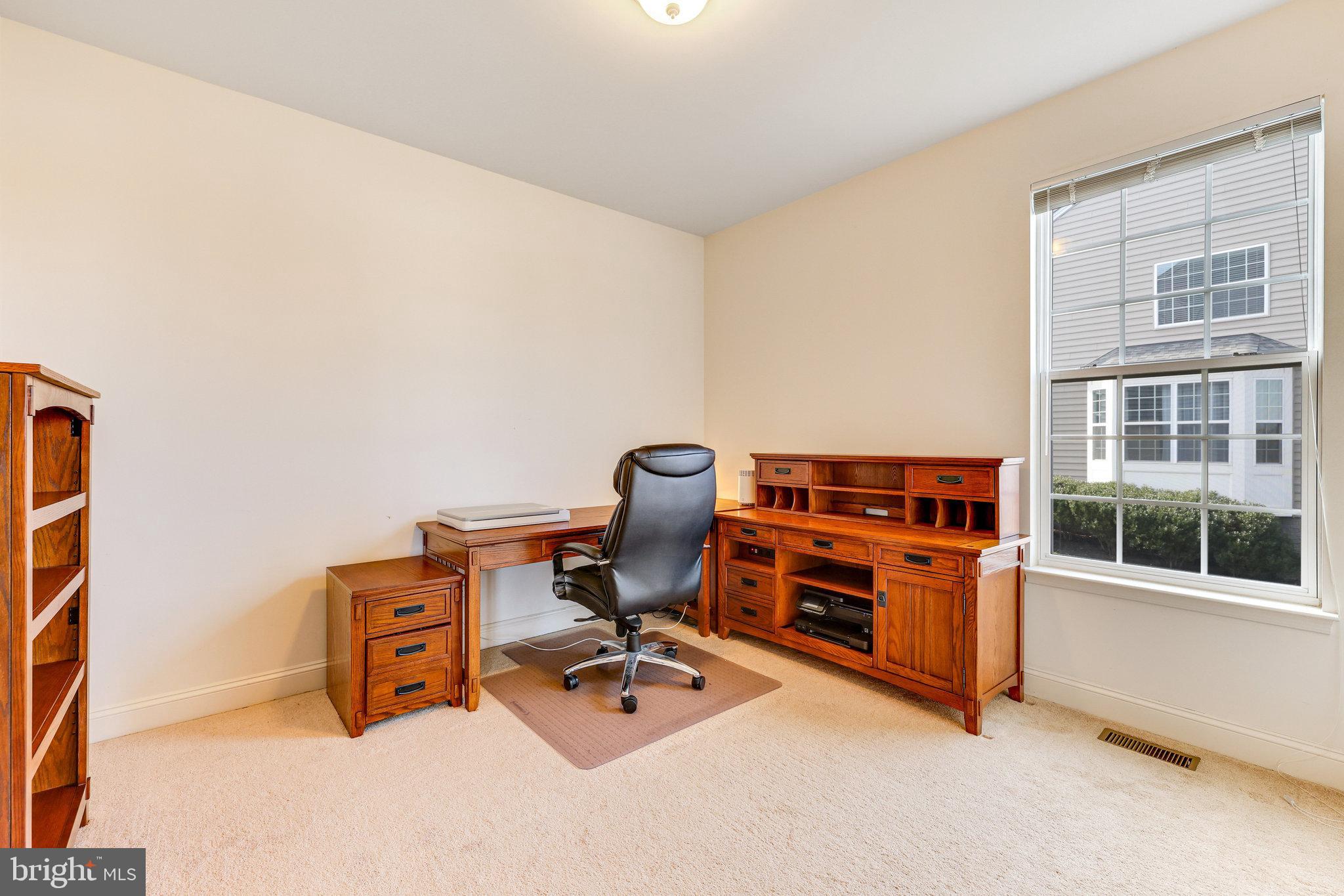 43122 Rocks WAY