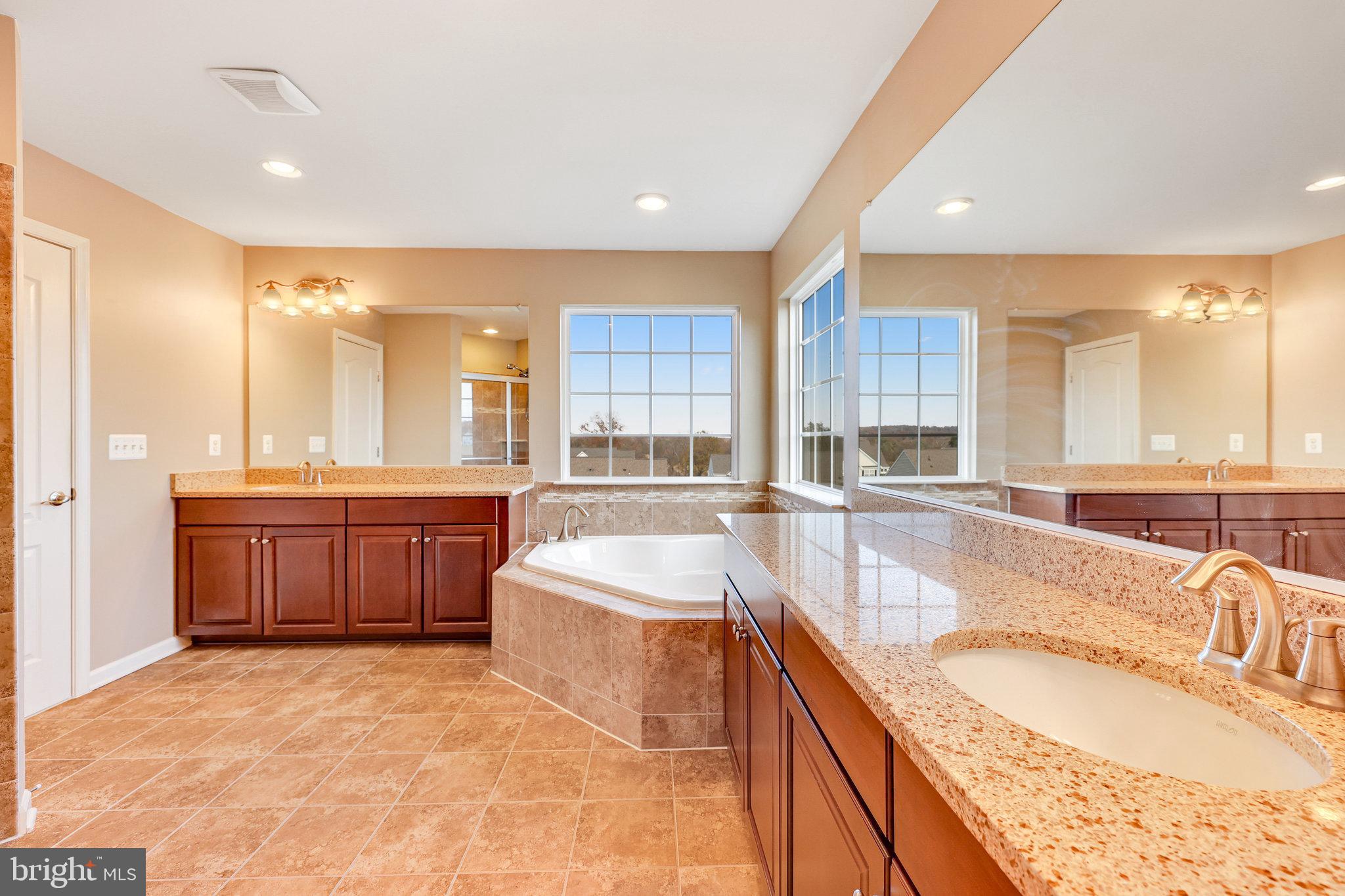 43122 Rocks WAY