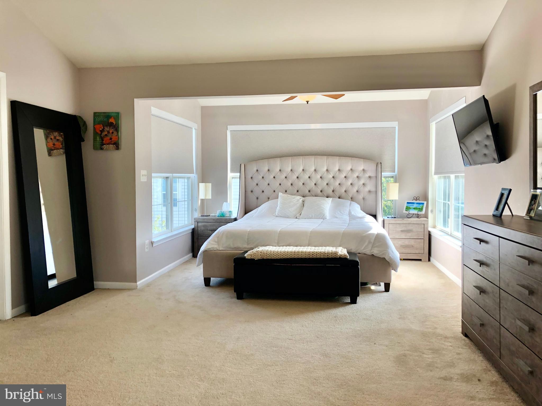21266 Victorias Cross TERRACE