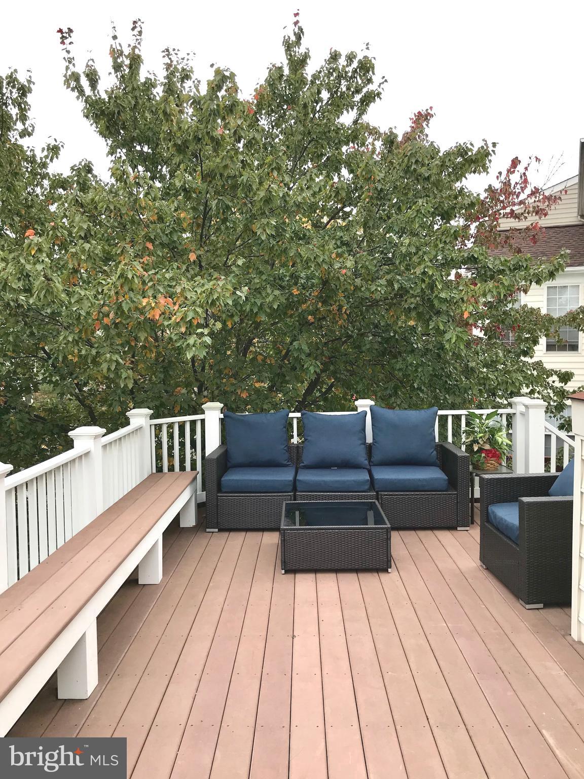 21266 Victorias Cross TERRACE