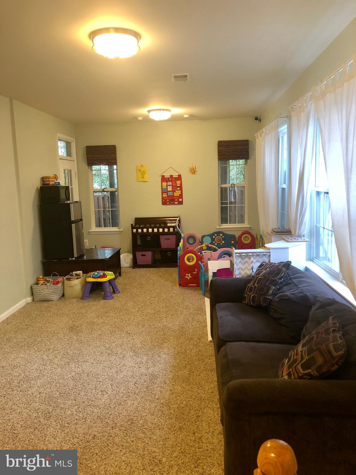 21266 Victorias Cross TERRACE