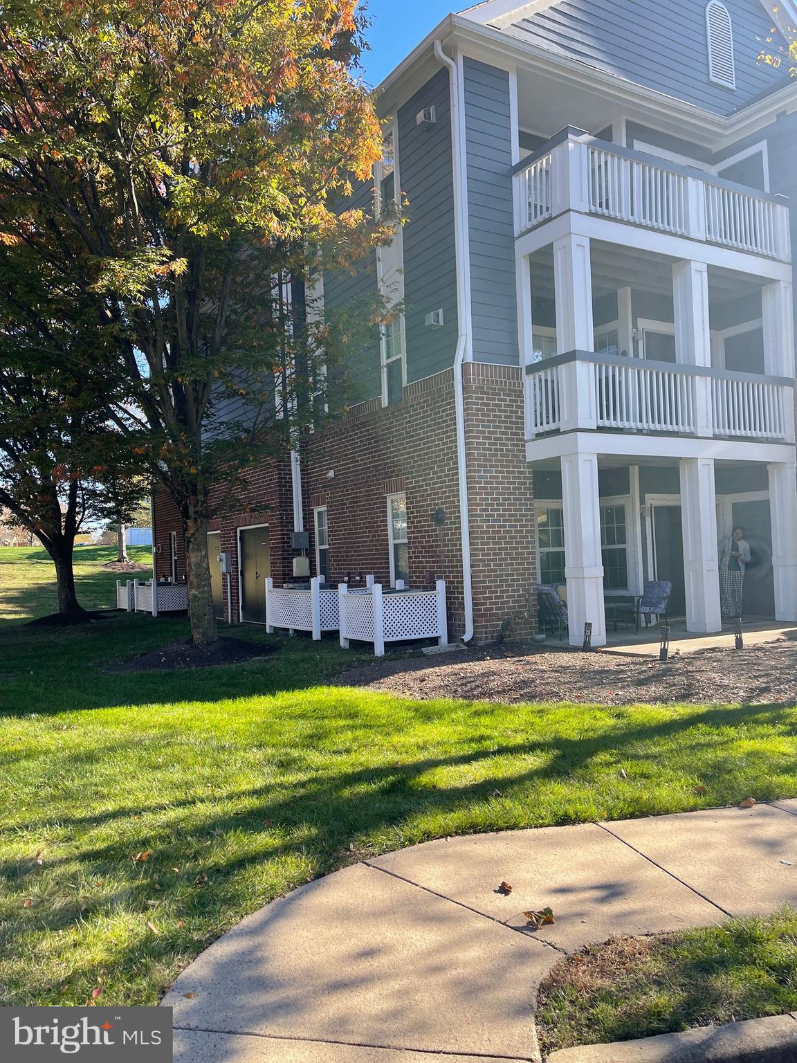 20313 Beechwood TERRACE Unit: 200