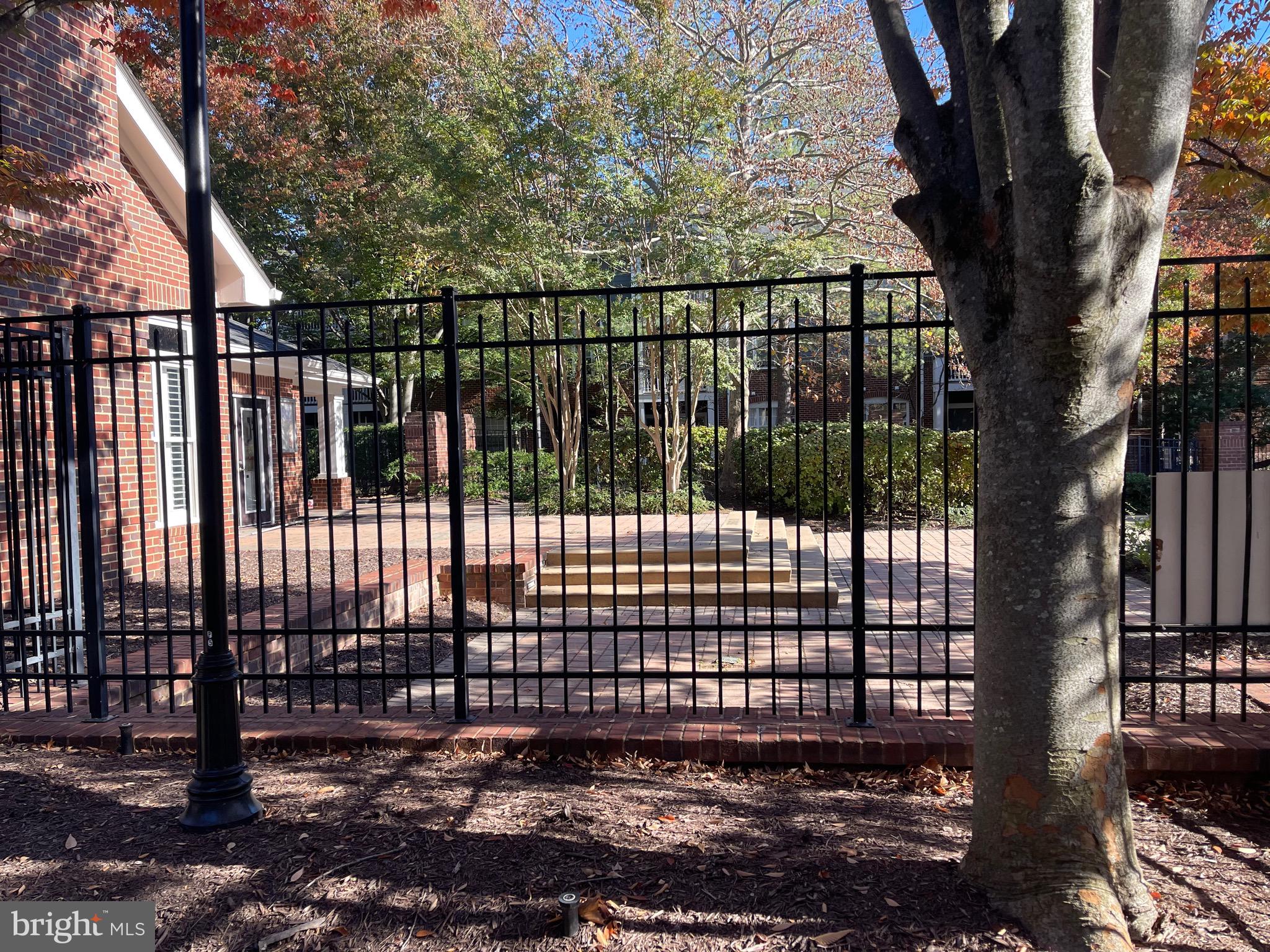 20313 Beechwood TERRACE Unit: 200