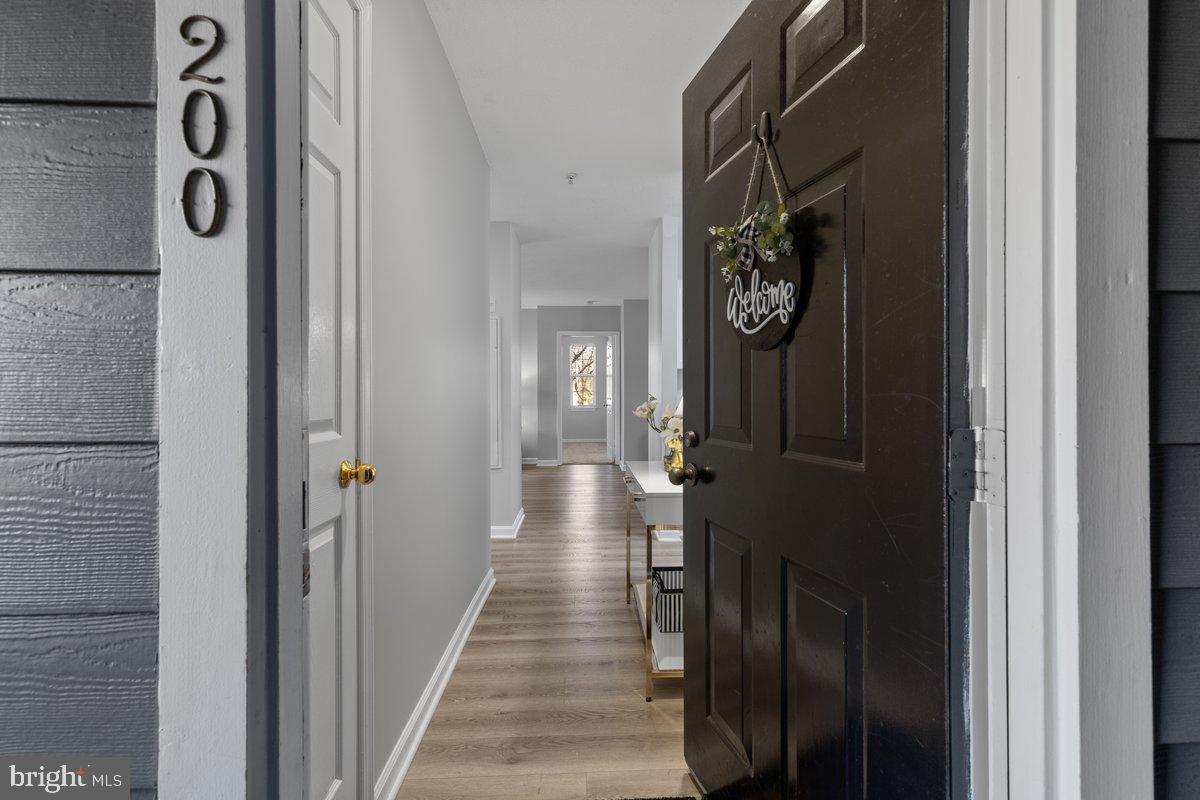 20313 Beechwood TERRACE Unit: 200