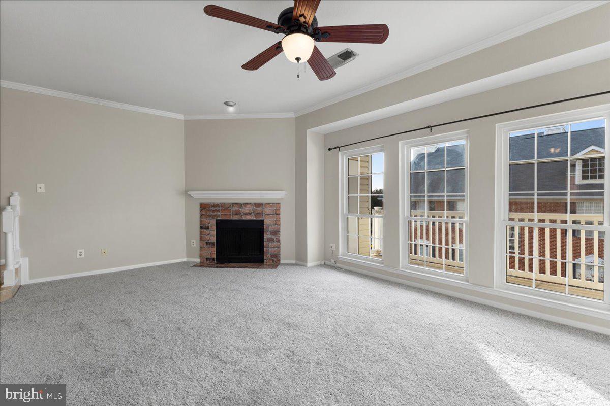 672 Gateway DRIVE SE Unit: 606