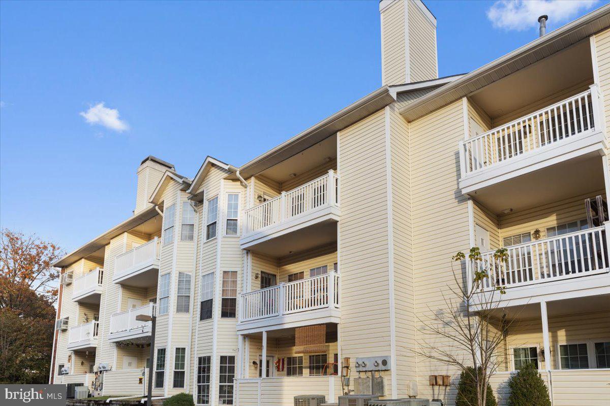 672 Gateway DRIVE SE Unit: 606