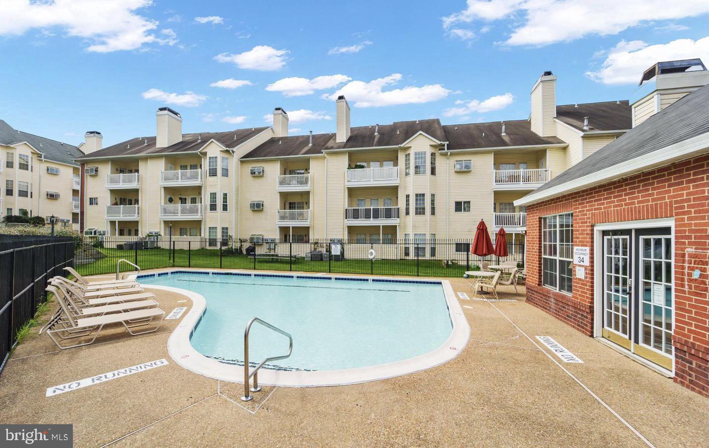 672 Gateway DRIVE SE Unit: 606