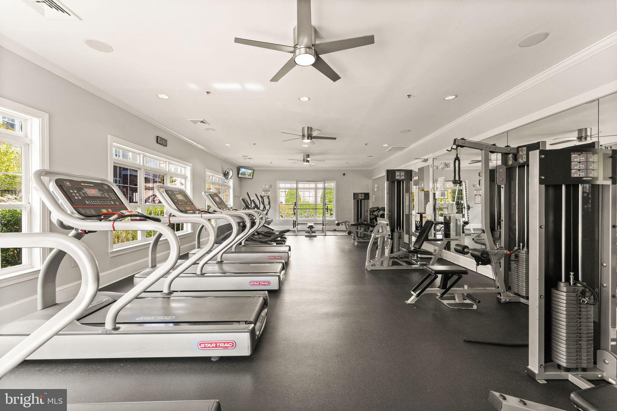 502 Sunset View TERRACE SE Unit: 407