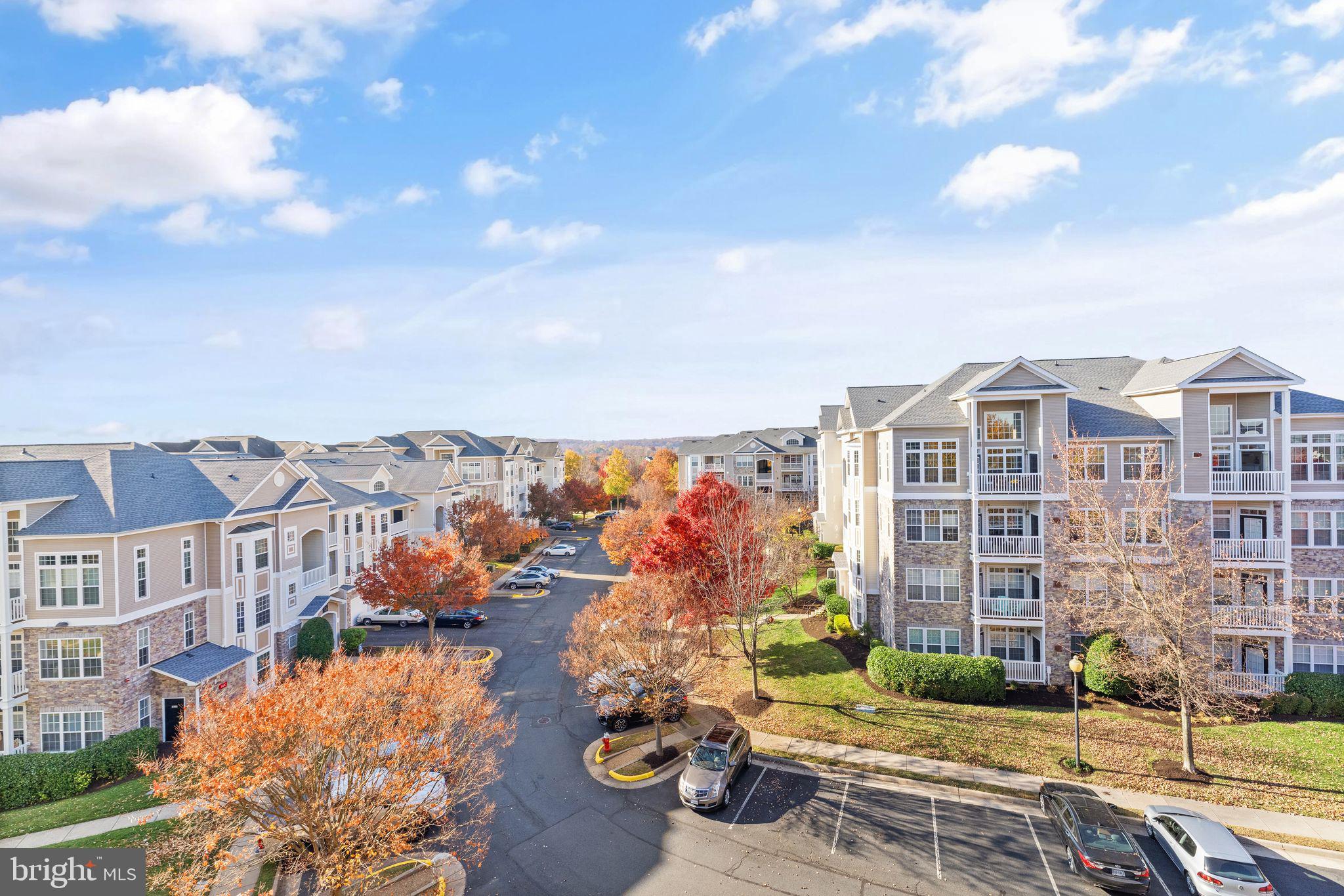 502 Sunset View TERRACE SE Unit: 407