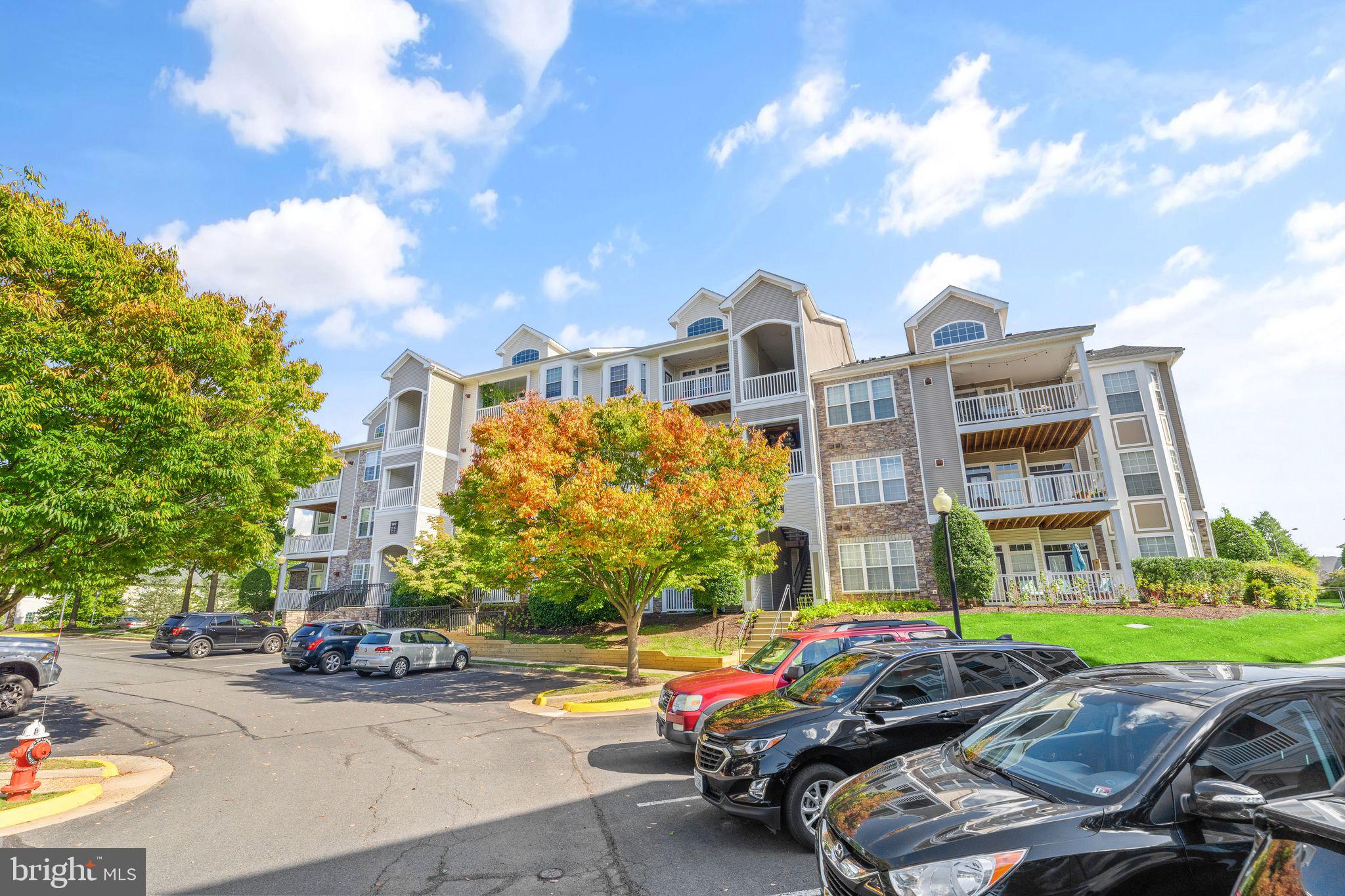 502 Sunset View TERRACE SE Unit: 407
