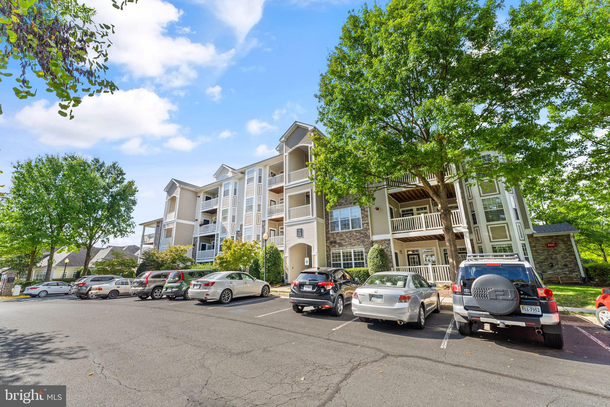 502 Sunset View TERRACE SE Unit: 407