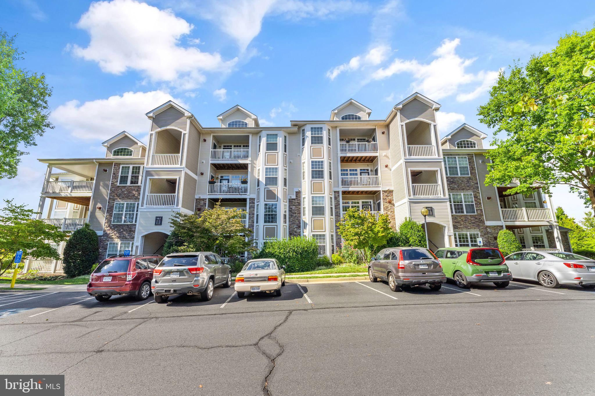 502 Sunset View TERRACE SE Unit: 407