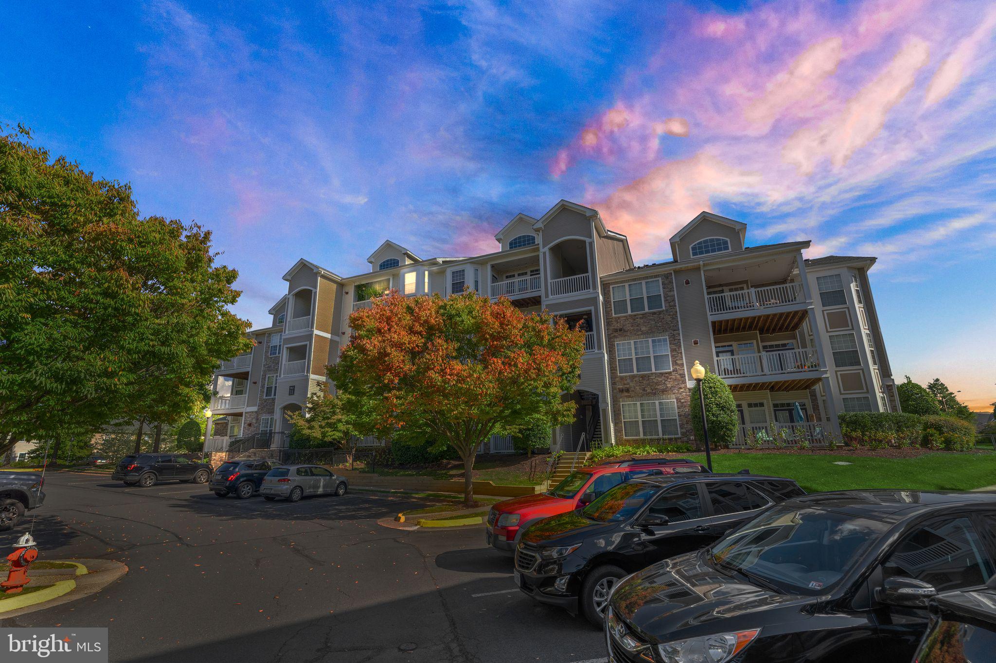 502 Sunset View TERRACE SE Unit: 407
