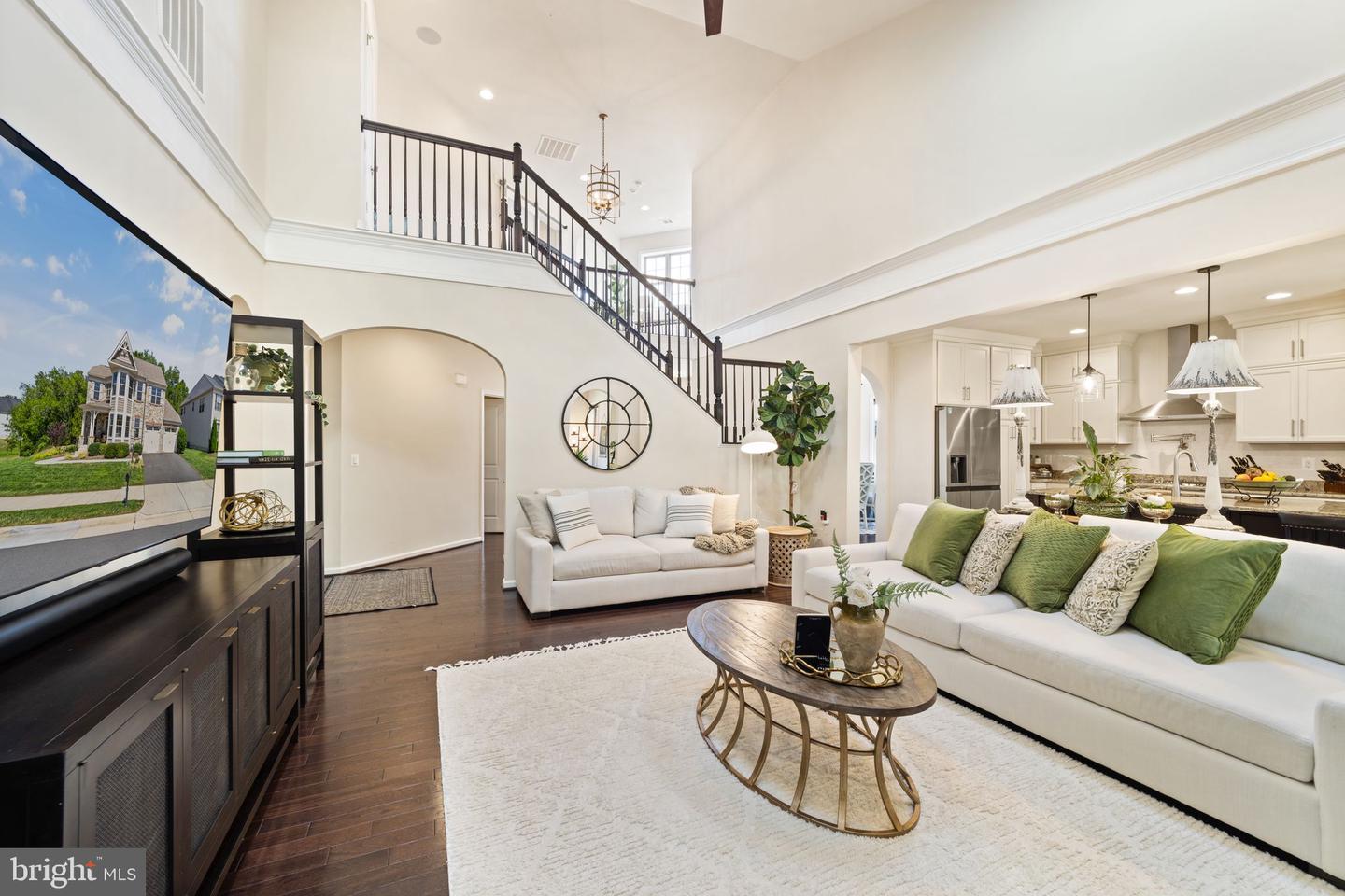 17256 Creekside Green PLACE