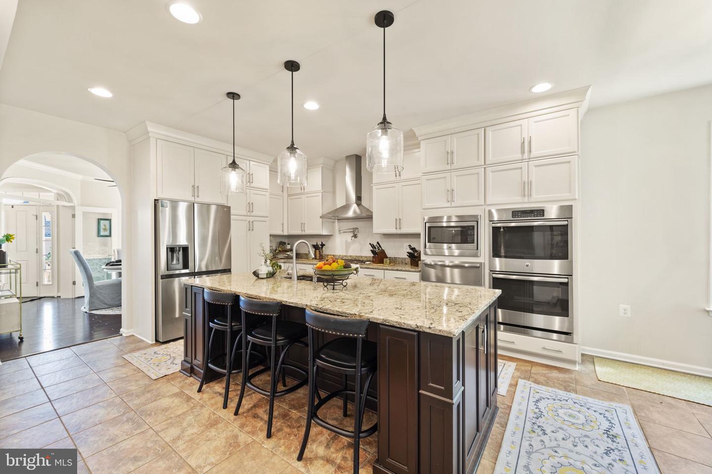 17256 Creekside Green PLACE
