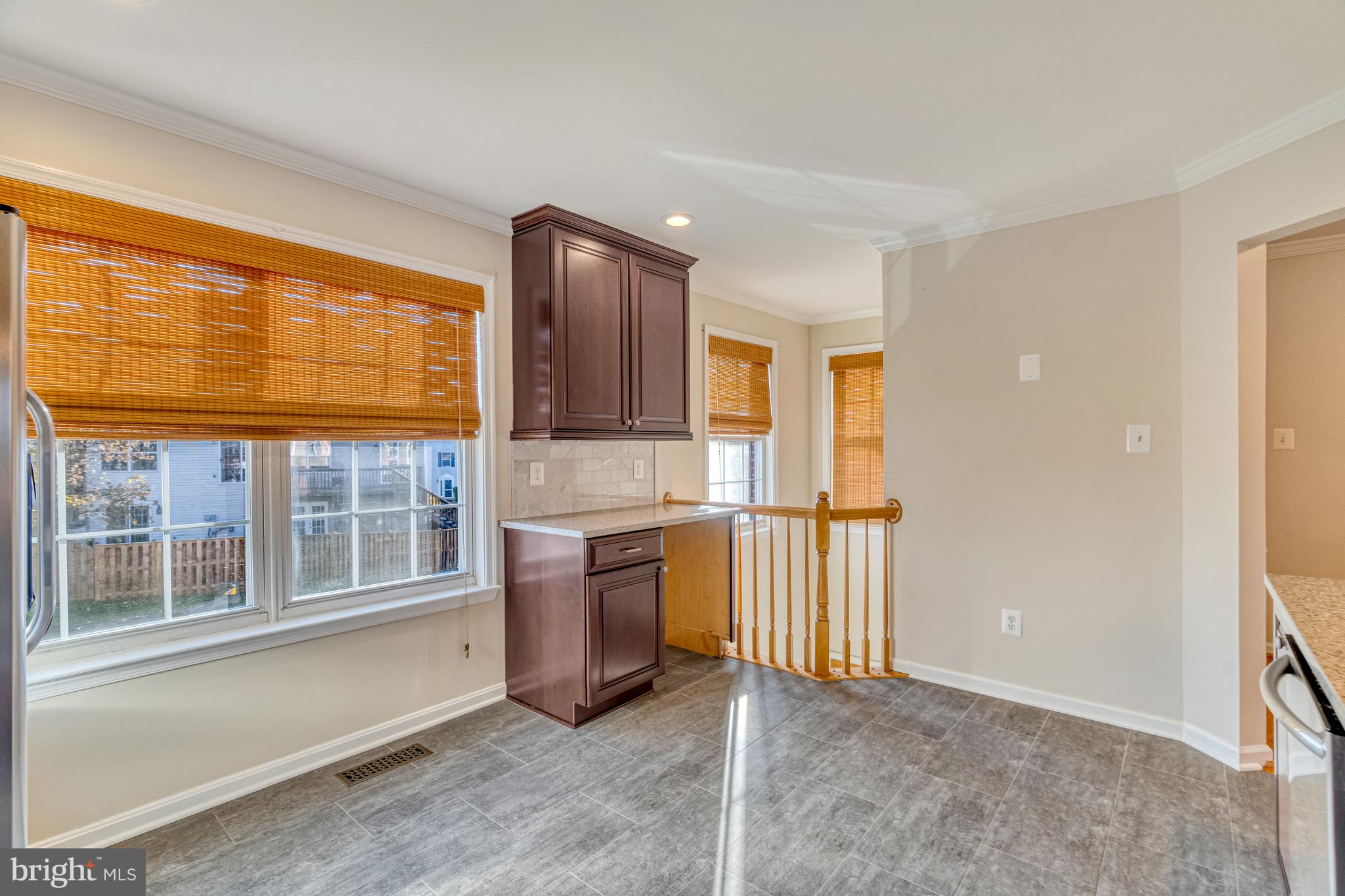 812 Vanderbilt TERRACE SE