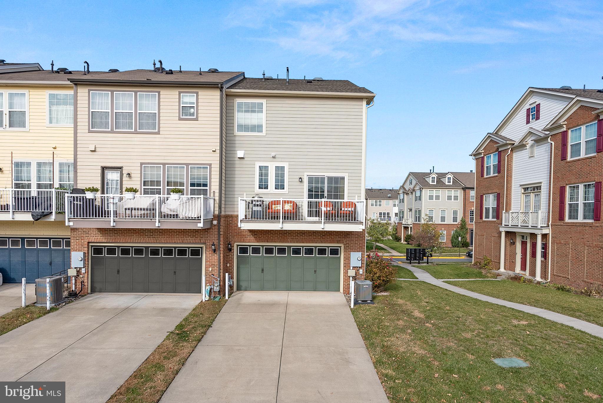 335 Pink Azalea TERRACE SE