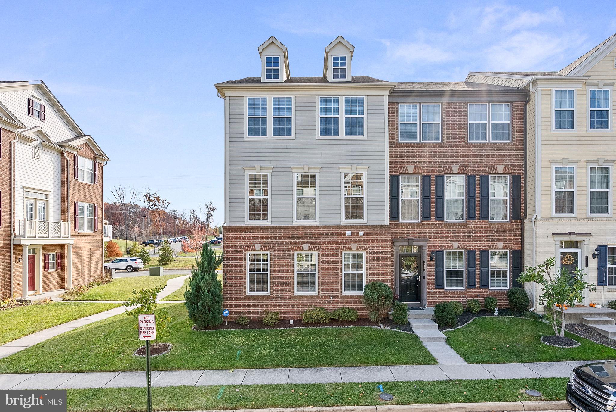 335 Pink Azalea TERRACE SE