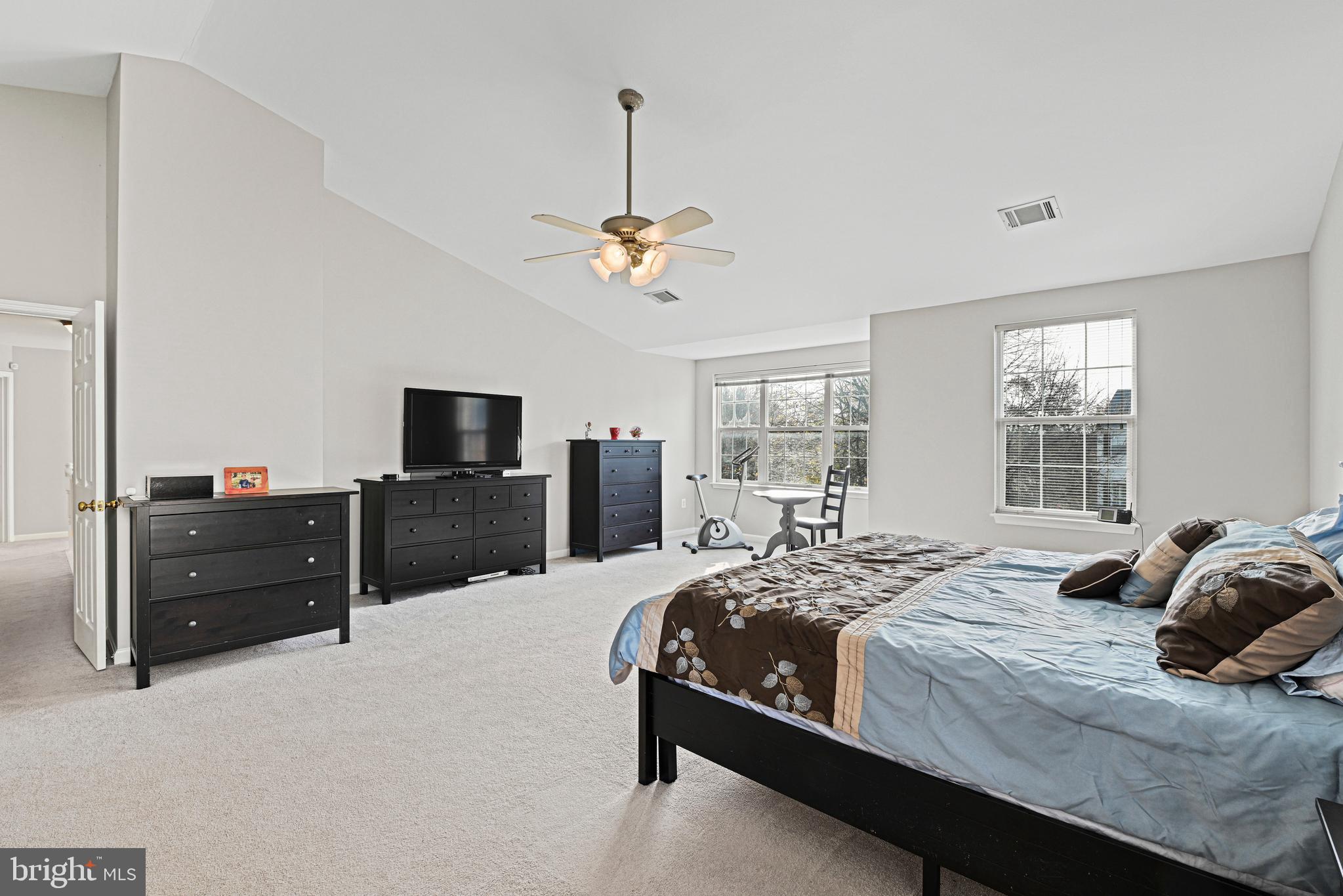 42848 Crowfoot COURT