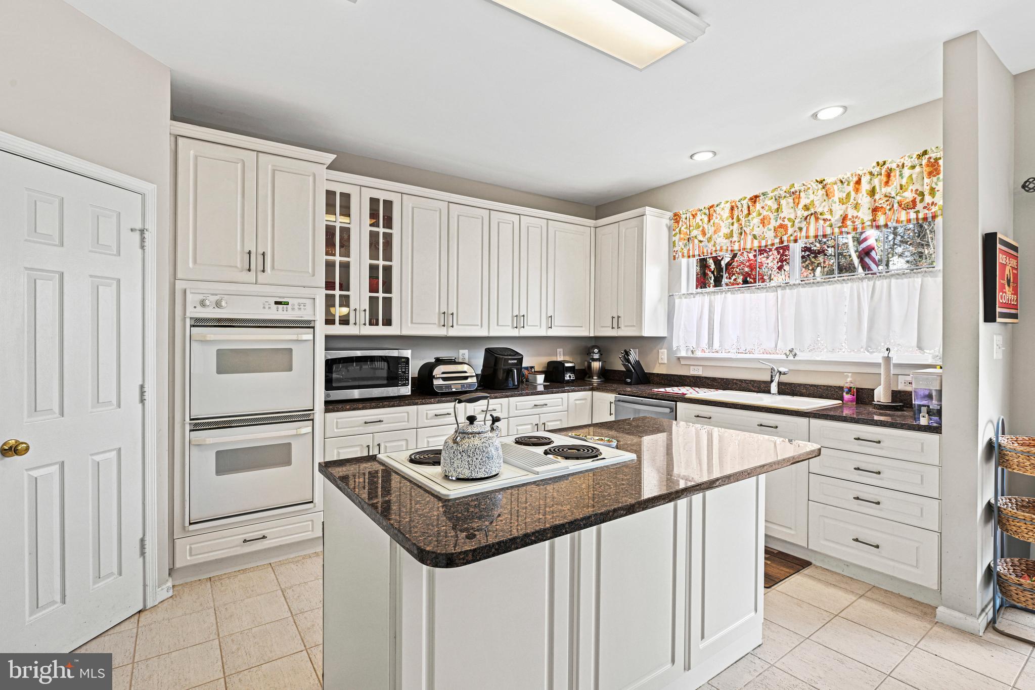 42848 Crowfoot COURT
