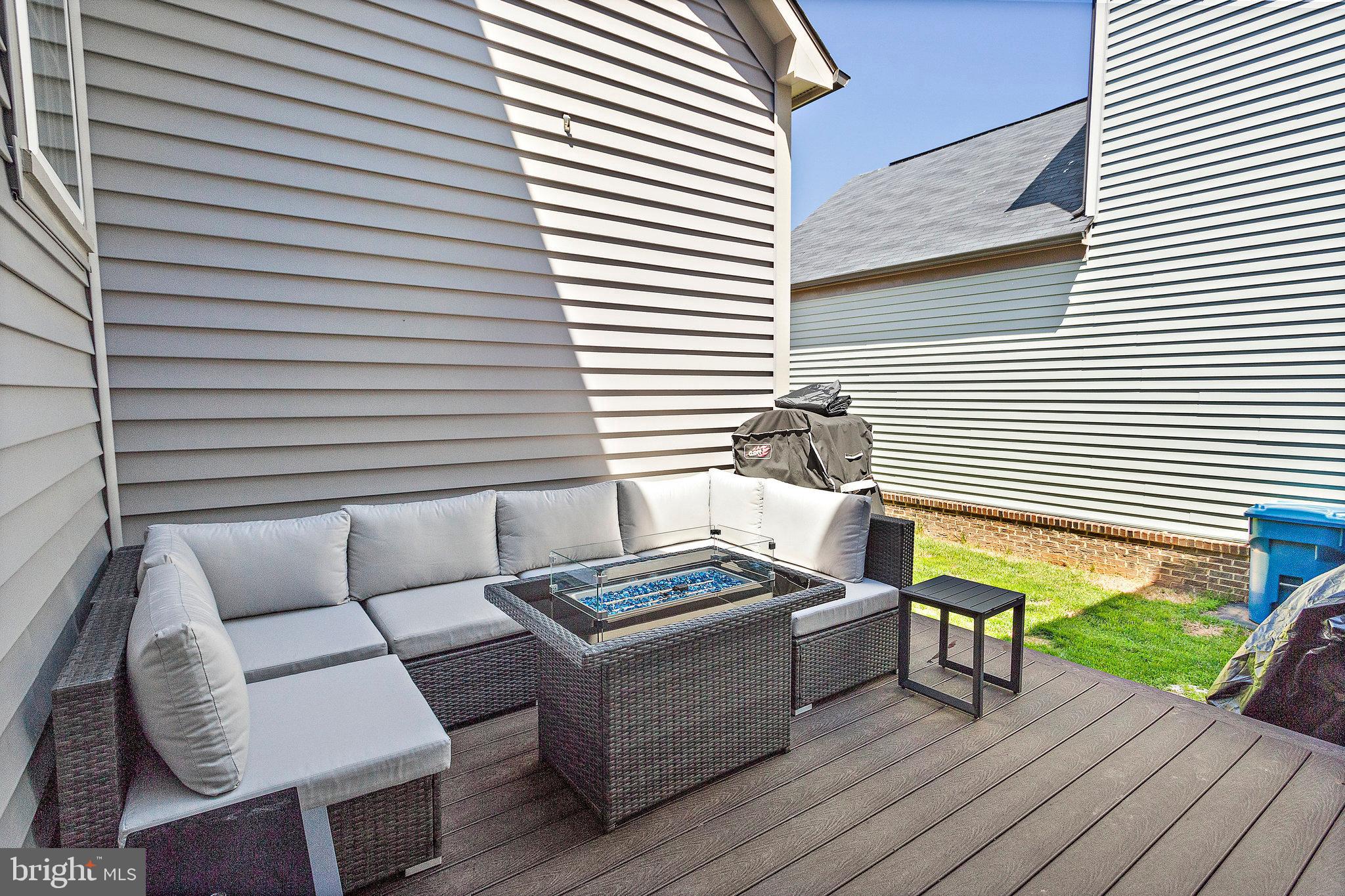 22967 Shooting Star PLACE