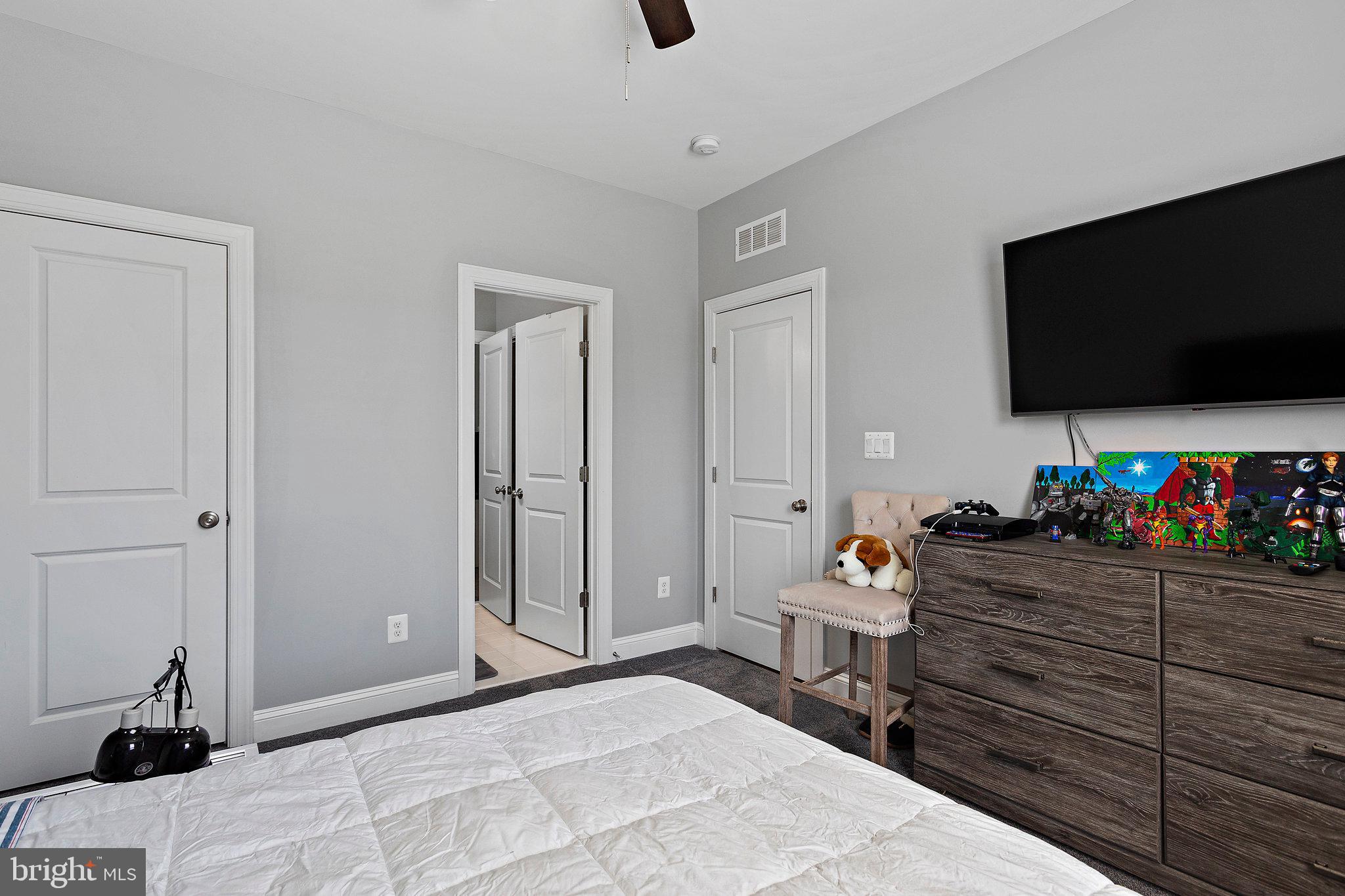 22967 Shooting Star PLACE
