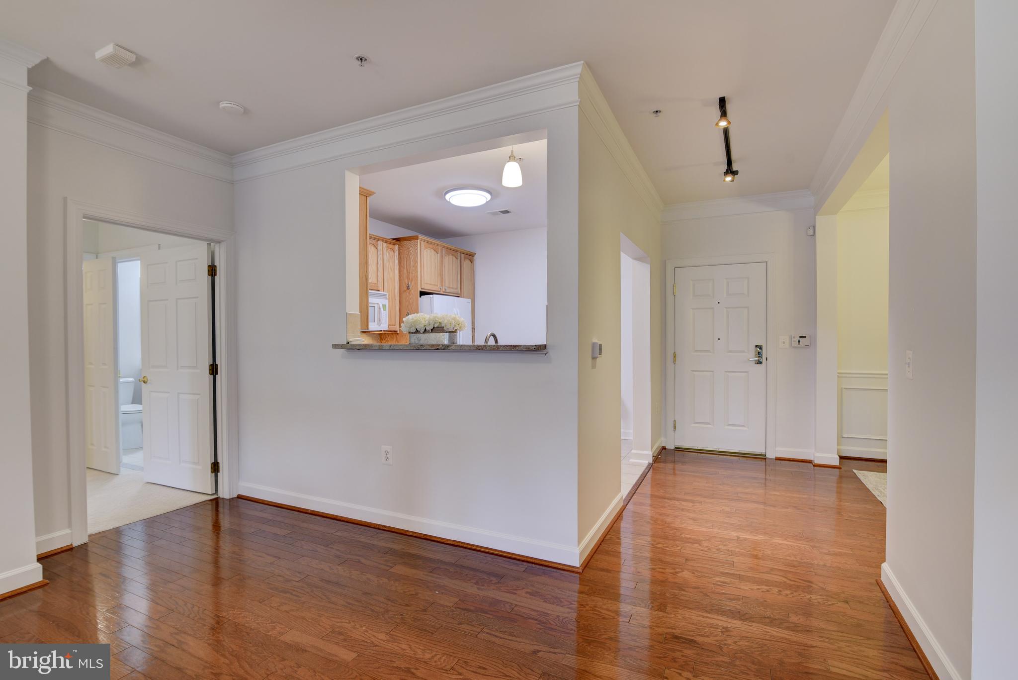 44465 Chamberlain TERRACE Unit: 104