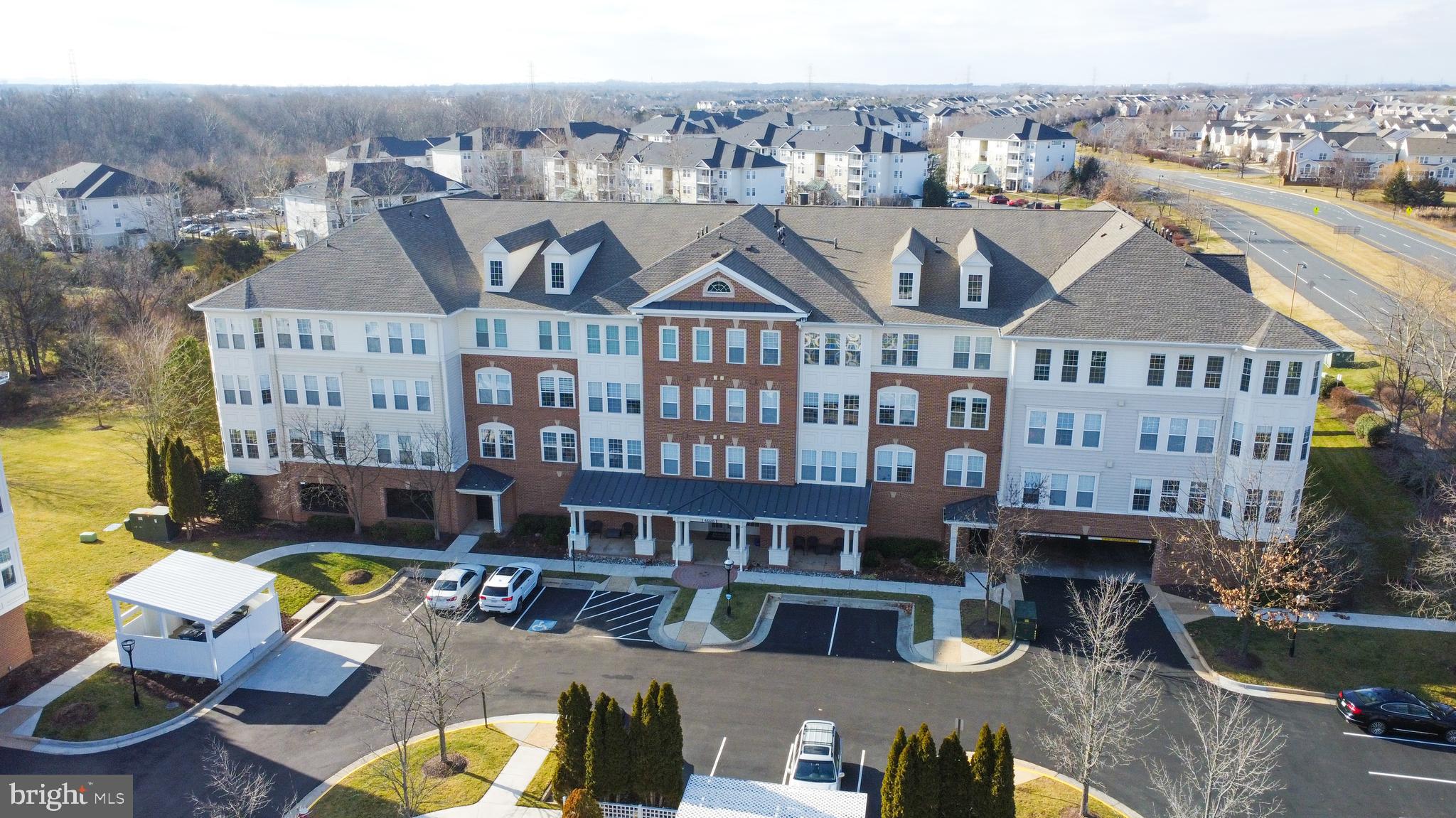 44465 Chamberlain TERRACE Unit: 104