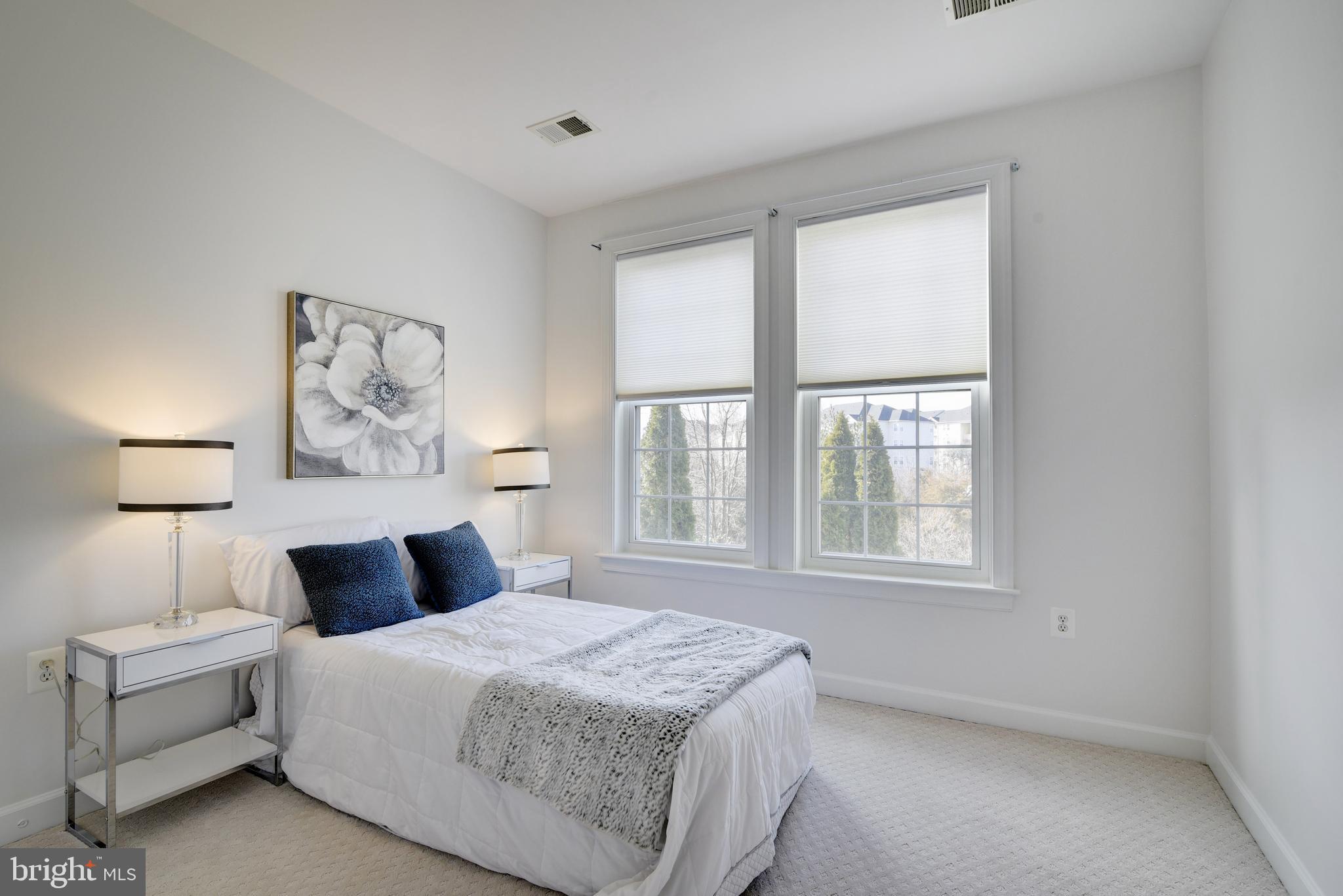 44465 Chamberlain TERRACE Unit: 104