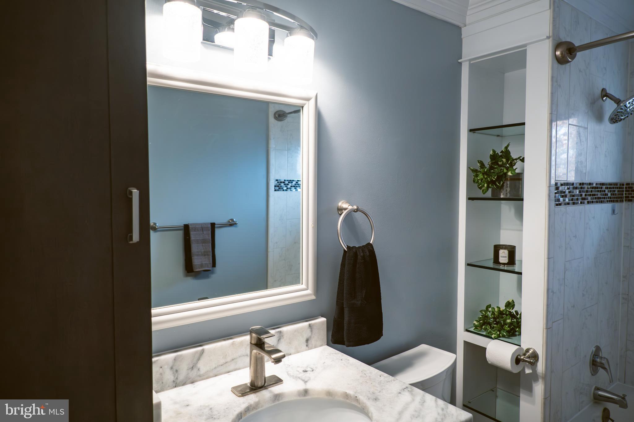 119 N Duke DRIVE Unit: 222