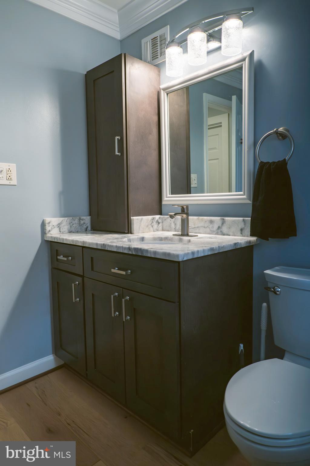 119 N Duke DRIVE Unit: 222