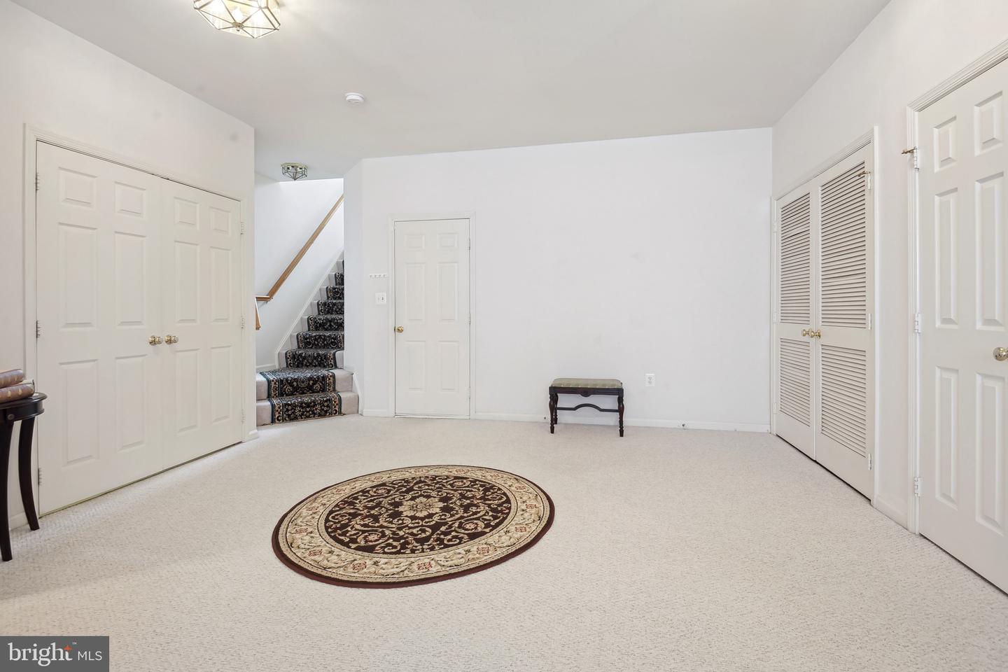 20613 Glenmere SQUARE
