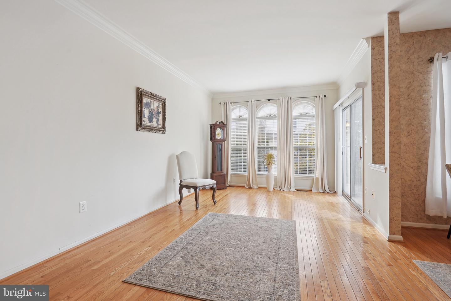 20613 Glenmere SQUARE