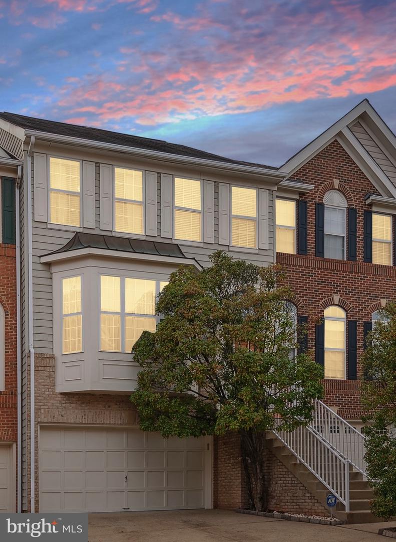20613 Glenmere SQUARE