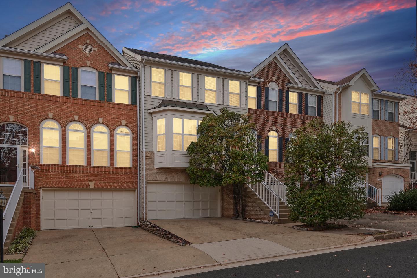 20613 Glenmere SQUARE