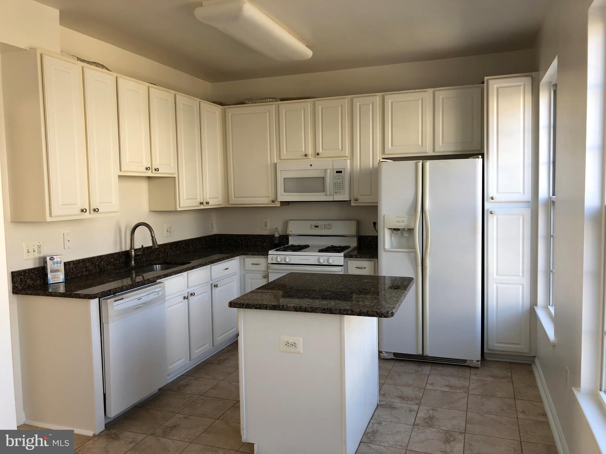 20472 Blue Heron TERRACE