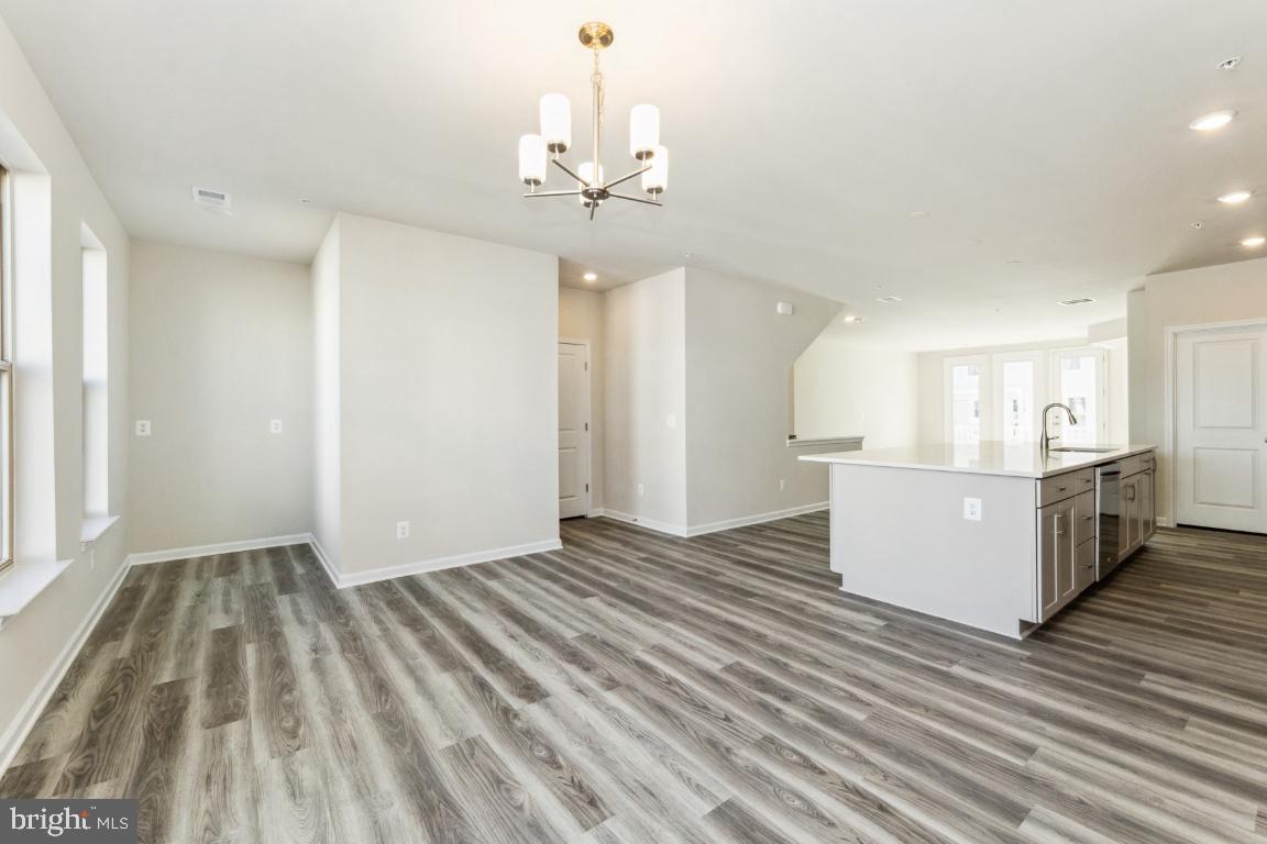 763 Mount Airy TERRACE