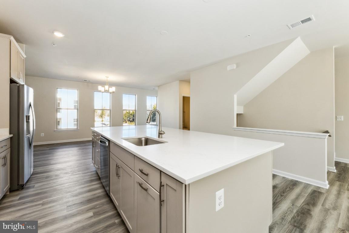 763 Mount Airy TERRACE