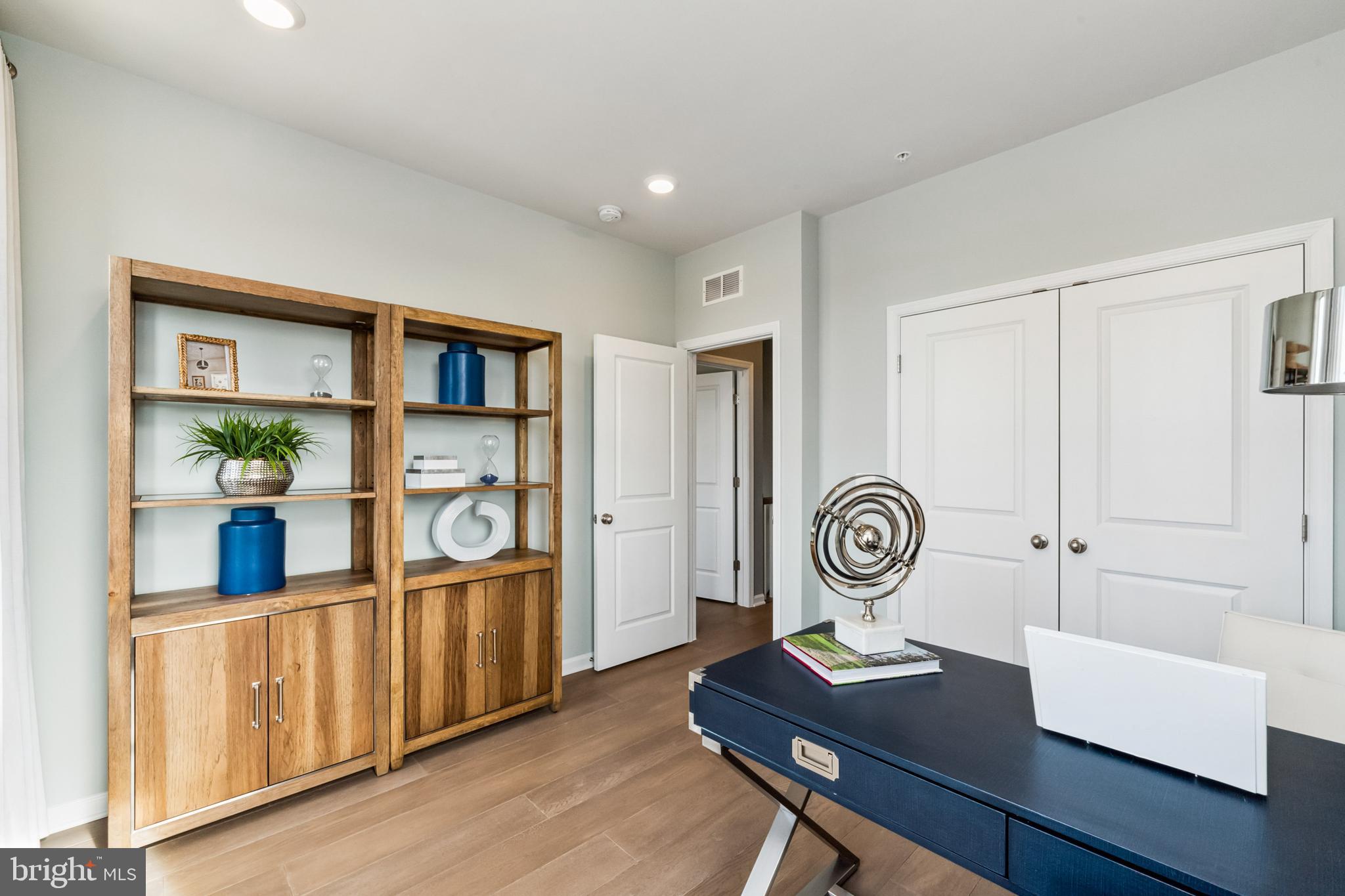759 Mount Airy TERRACE