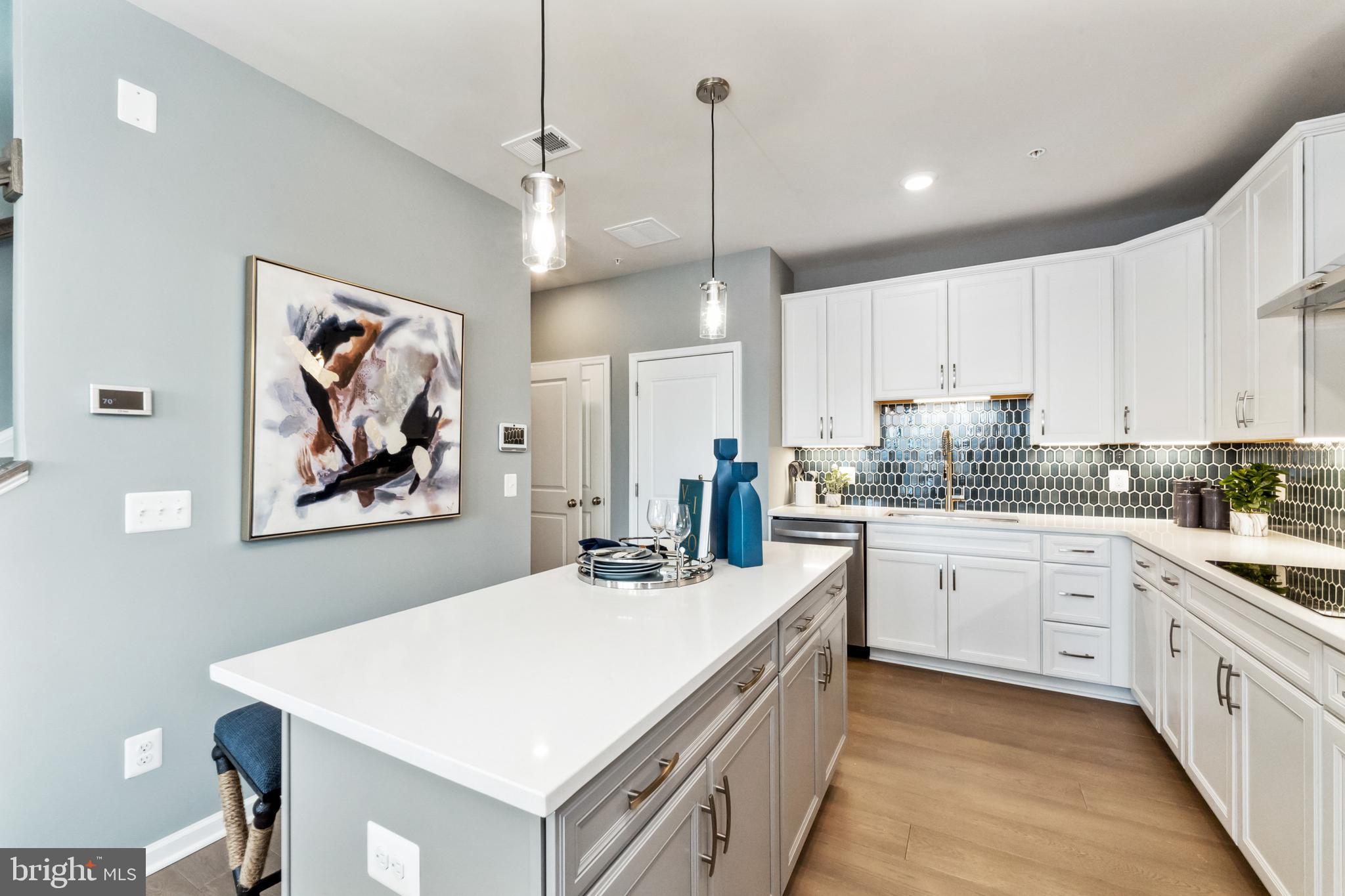 759 Mount Airy TERRACE