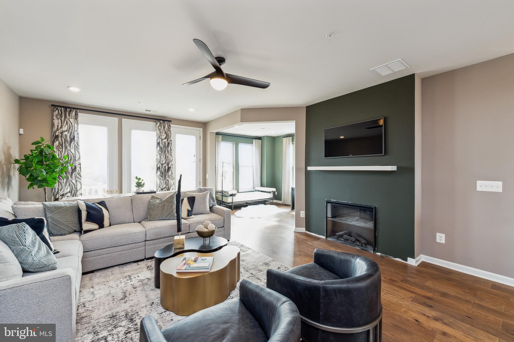 759 Mount Airy TERRACE NE