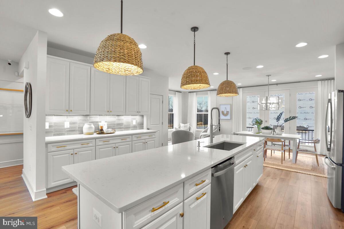 43435 Farringdon SQUARE