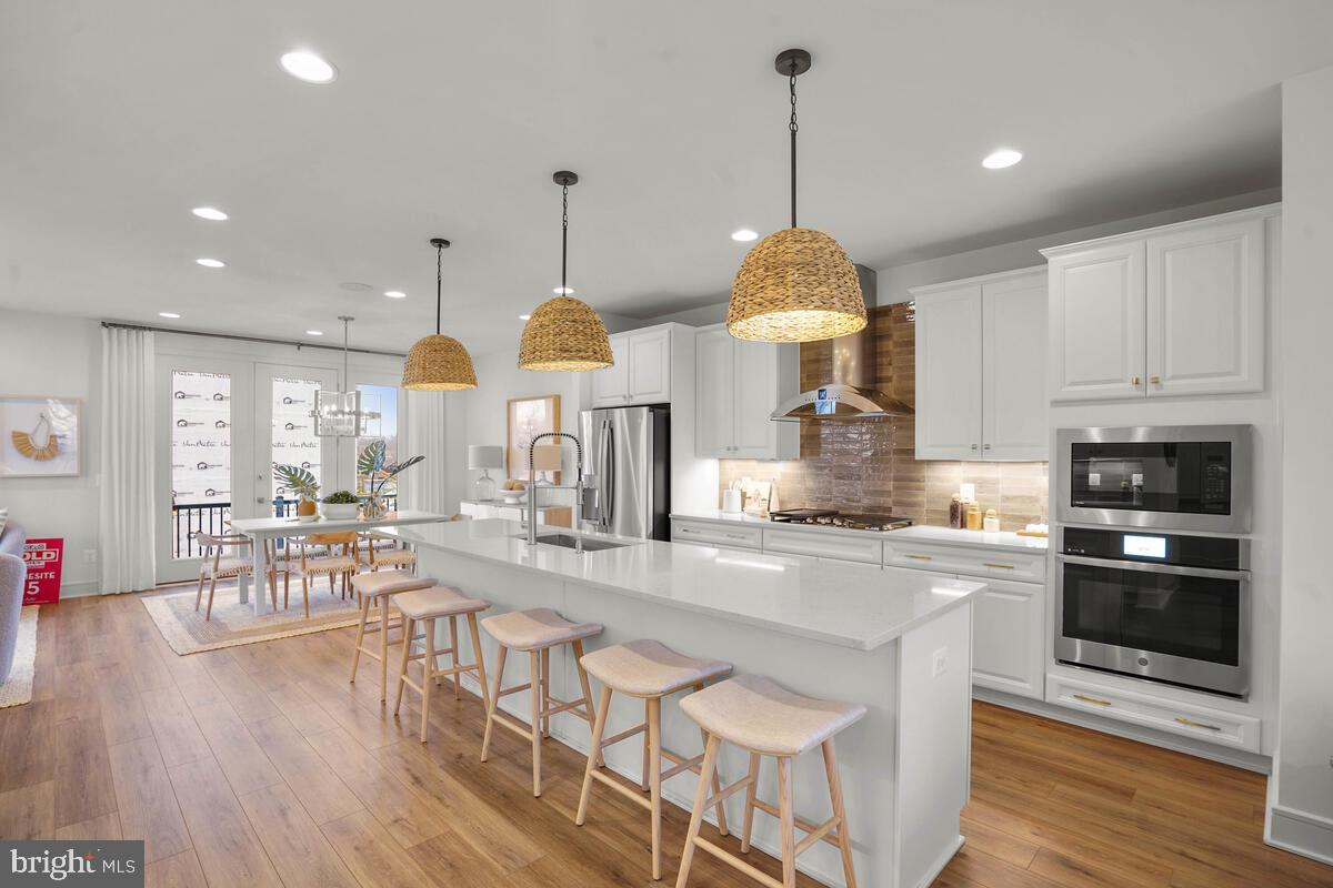 43435 Farringdon SQUARE