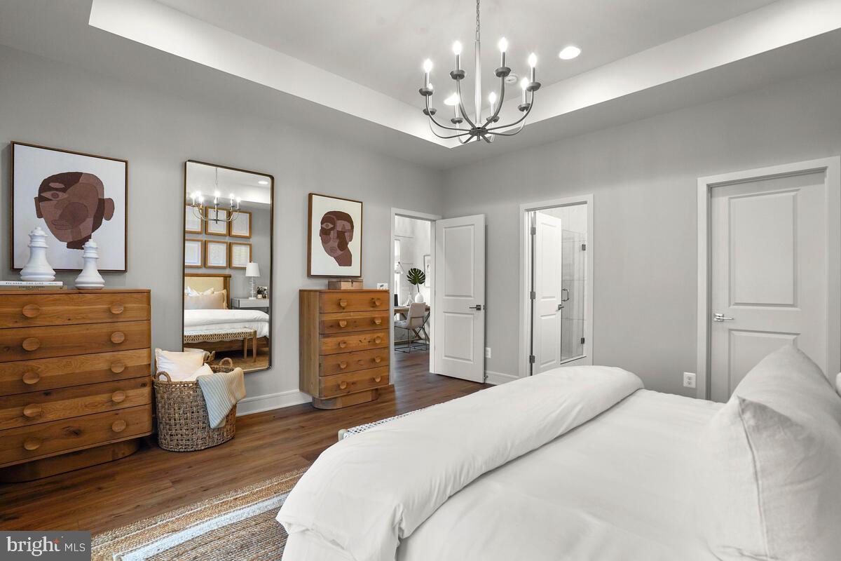 43435 Farringdon SQUARE